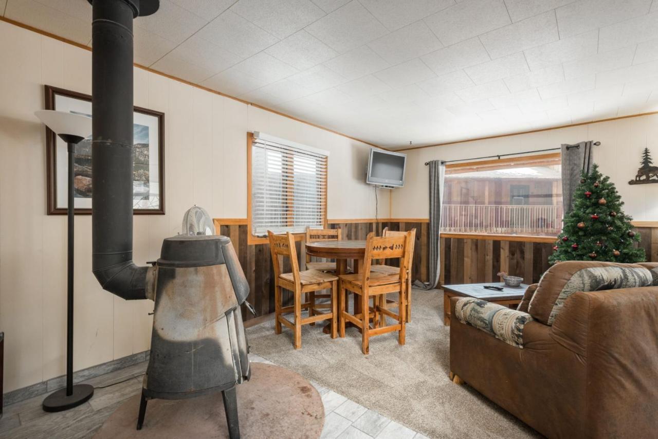 אסטס פארק Ponderosa Lodge מראה חיצוני תמונה